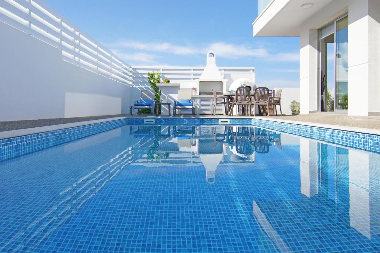 Villa Thea Athena โปรทาราส ภายนอก รูปภาพ